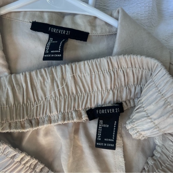 Crème short sleeve and shorts sleep set - Picture 6 of 6